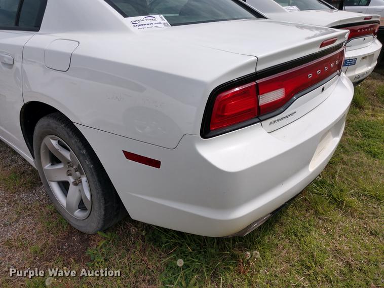 image for item DD6973 2013 Dodge Charger Police