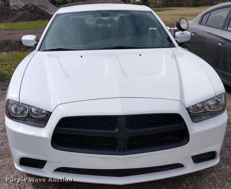 image for item DD6974 2013 Dodge Charger Police