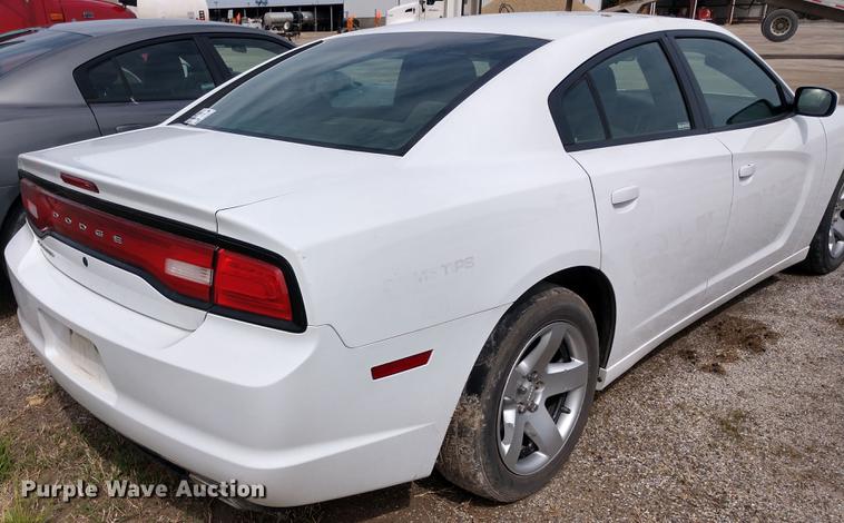 image for item DD6974 2013 Dodge Charger Police