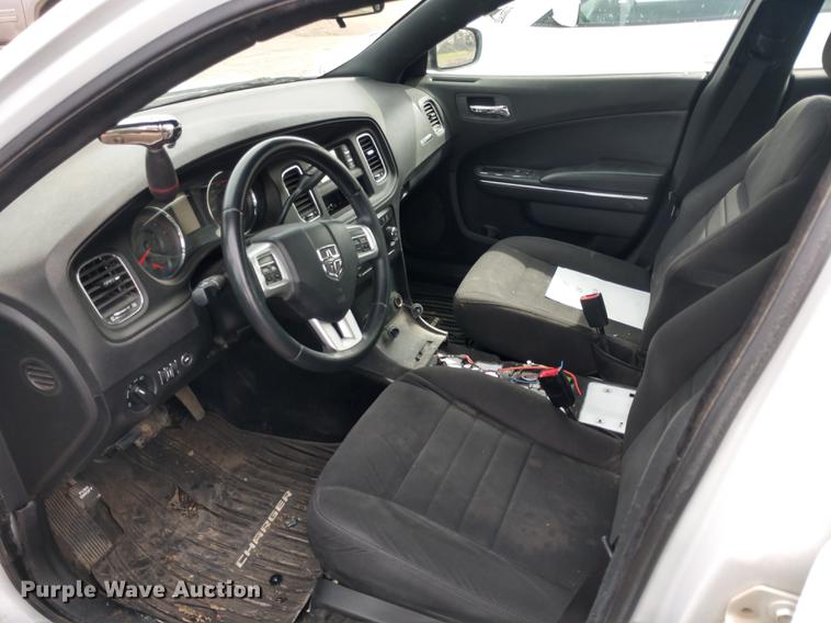 image for item DD6974 2013 Dodge Charger Police