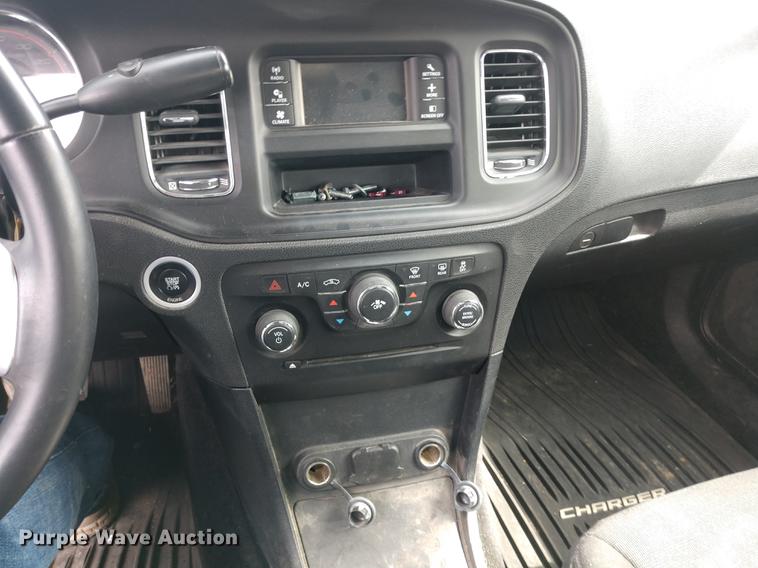 image for item DD6974 2013 Dodge Charger Police