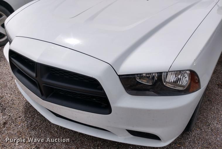 image for item DD6974 2013 Dodge Charger Police