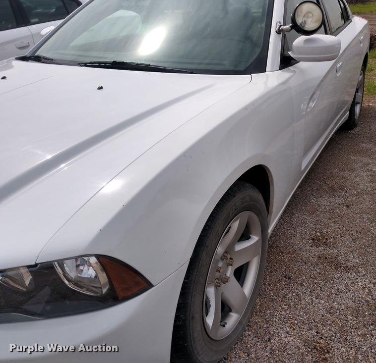 image for item DD6974 2013 Dodge Charger Police