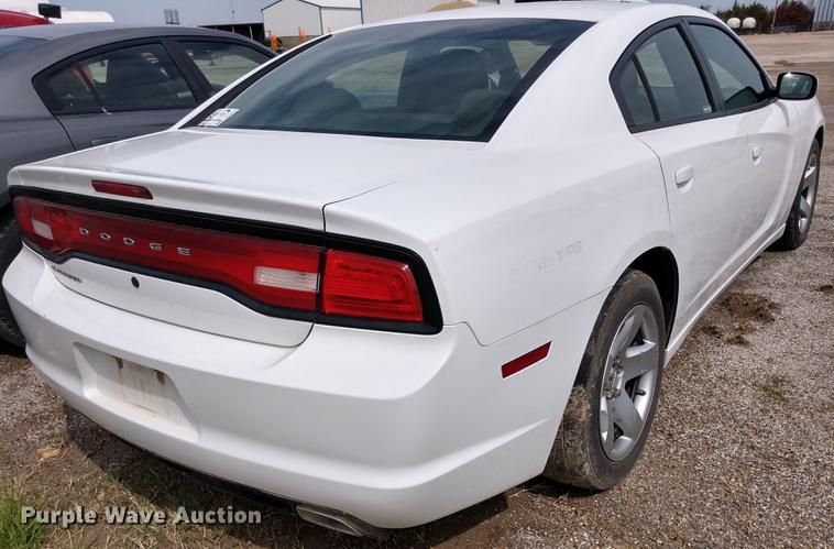 image for item DD6974 2013 Dodge Charger Police