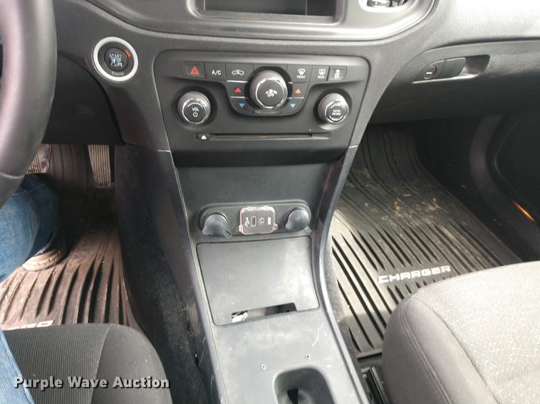 image for item DD6975 2012 Dodge Charger Police