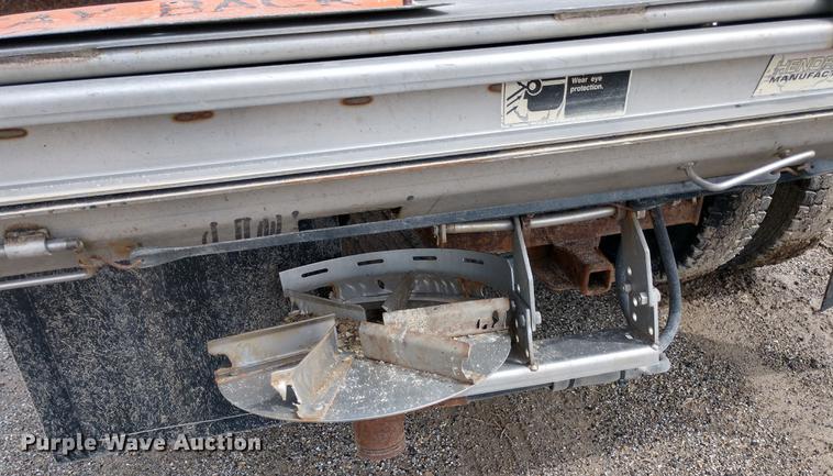 image for item DD6976 1999 International 4700 dump truck