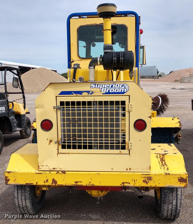 image for item DD6977 Superior DT80CT broom