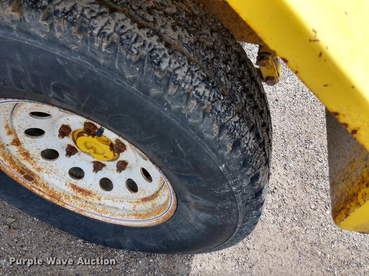 image for item DD6977 Superior DT80CT broom