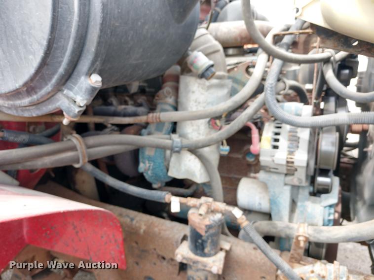 image for item DD6978 1999 International 4700 dump truck