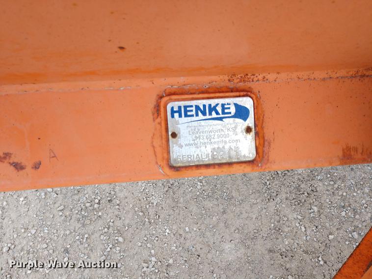 image for item DD6978 1999 International 4700 dump truck