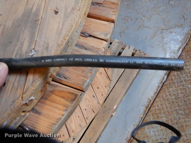 image for item DE1247 (6) partial spools of cable