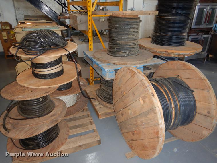 image for item DE1252 (11) partial rolls of cable/wire
