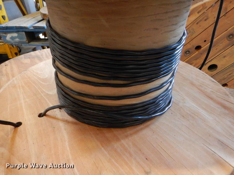 image for item DE1252 (11) partial rolls of cable/wire