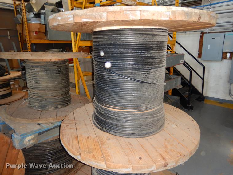 image for item DE1252 (11) partial rolls of cable/wire
