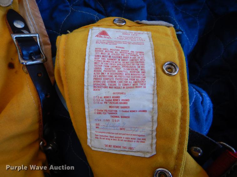 image for item DE1260 Fire fighting apparel