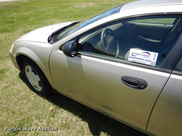 image for item DE1264 2004 Dodge Stratus SE
