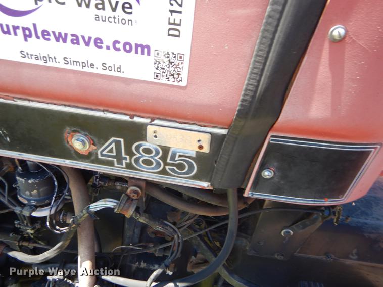 image for item DE1265 1988 Case IH 485 tractor