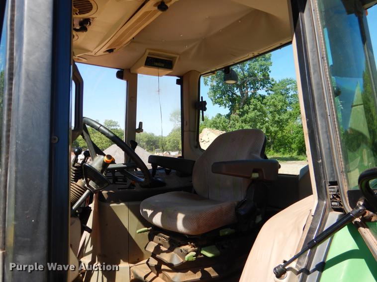 image for item DE3961 2007 John Deere 6615 tractor