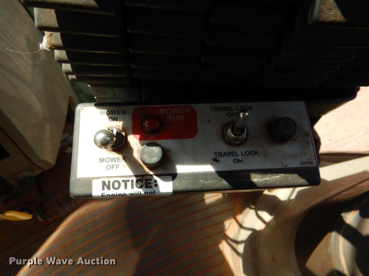 image for item DE3961 2007 John Deere 6615 tractor