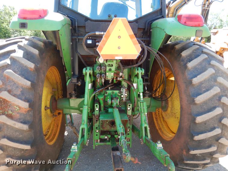 image for item DE3961 2007 John Deere 6615 tractor