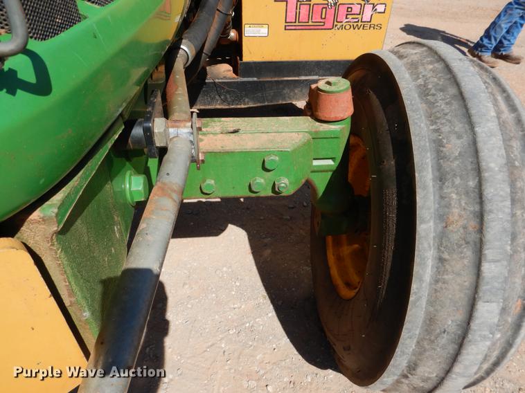 image for item DE3961 2007 John Deere 6615 tractor