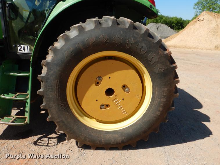 image for item DE3961 2007 John Deere 6615 tractor