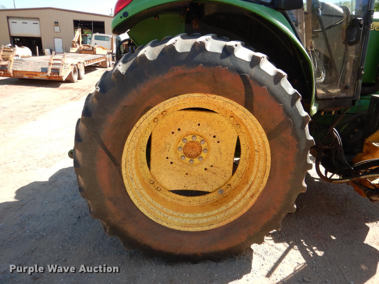 image for item DE3961 2007 John Deere 6615 tractor