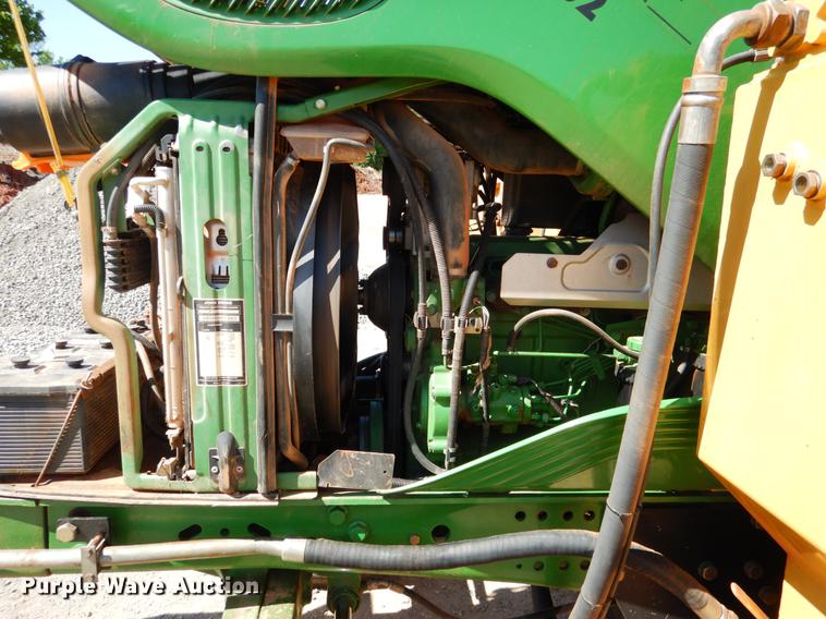 image for item DE3961 2007 John Deere 6615 tractor