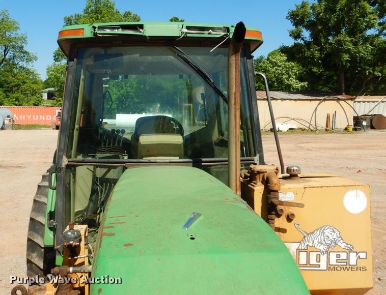 image for item DE3962 2001 John Deere 6310 tractor