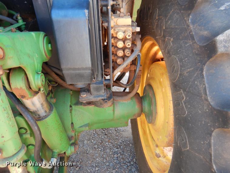image for item DE3962 2001 John Deere 6310 tractor