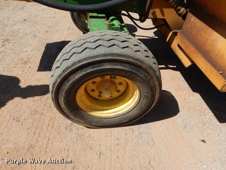image for item DE3962 2001 John Deere 6310 tractor