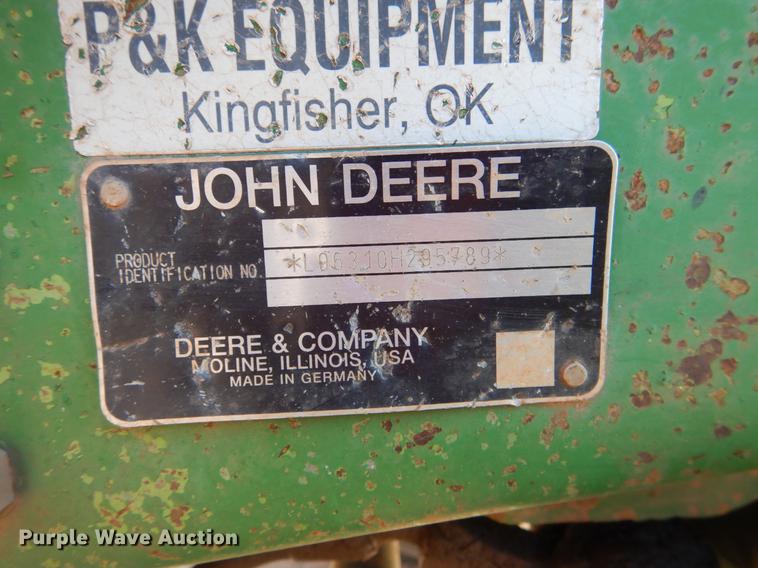 image for item DE3962 2001 John Deere 6310 tractor