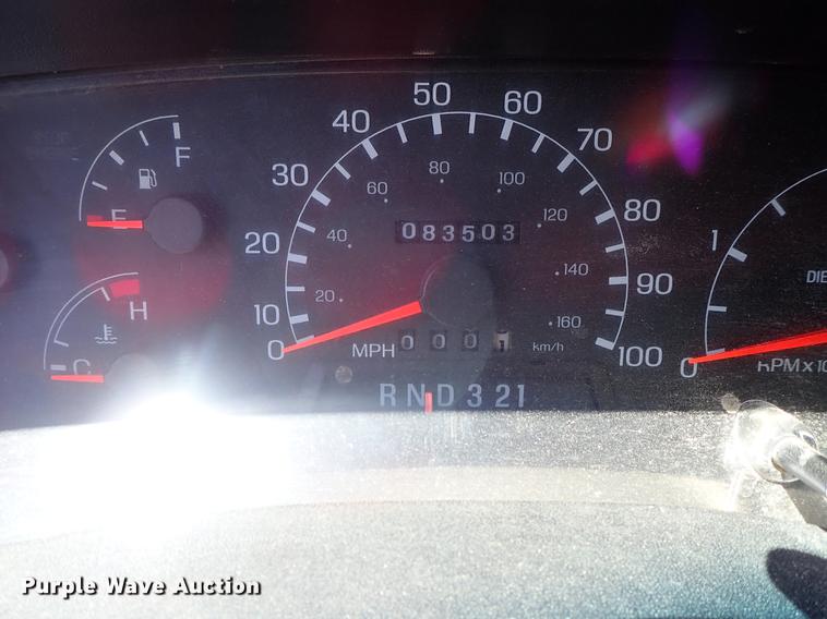 image for item DE5333 2003 Ford F650 dump truck