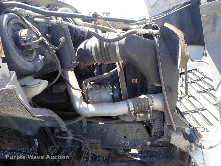 image for item DE5333 2003 Ford F650 dump truck