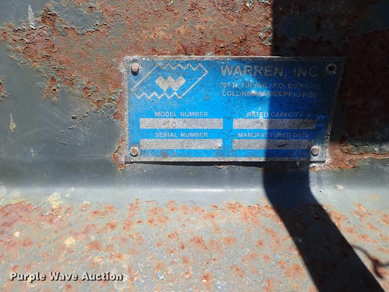 image for item DE5334 2002 Ford F650 dump truck