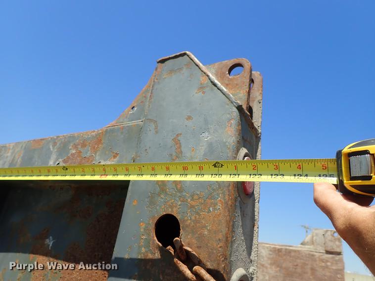 image for item DE5334 2002 Ford F650 dump truck