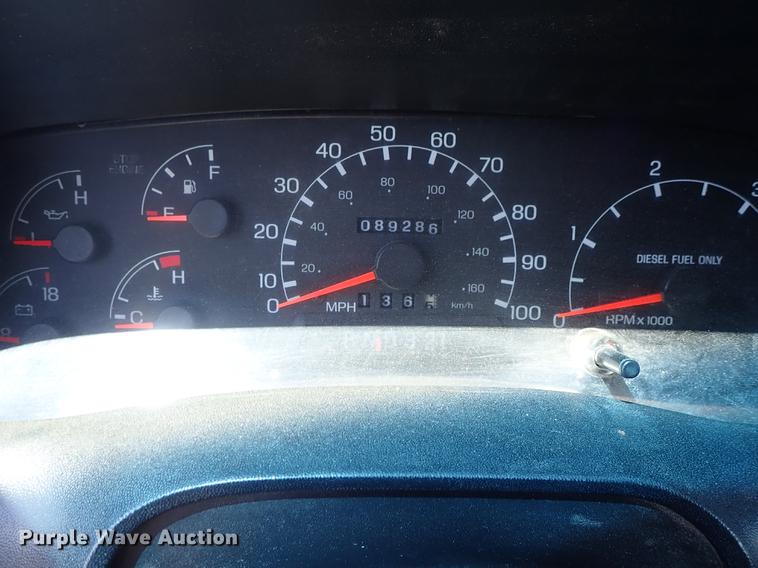 image for item DE5335 2003 Ford F650 dump truck