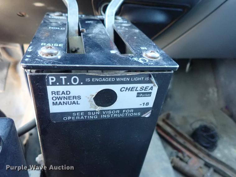 image for item DE5335 2003 Ford F650 dump truck