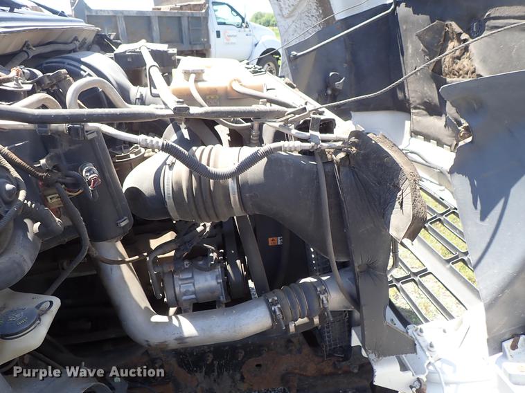 image for item DE5335 2003 Ford F650 dump truck