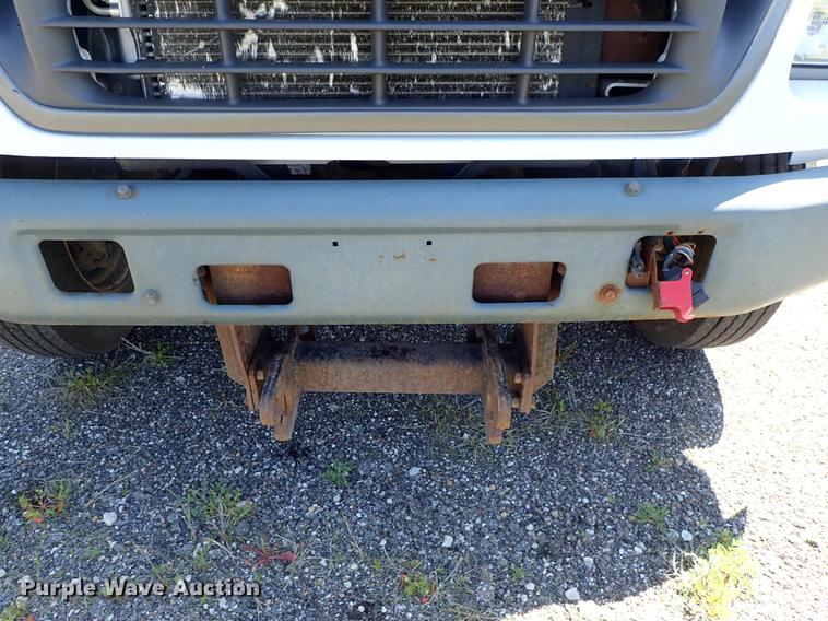 image for item DE5335 2003 Ford F650 dump truck