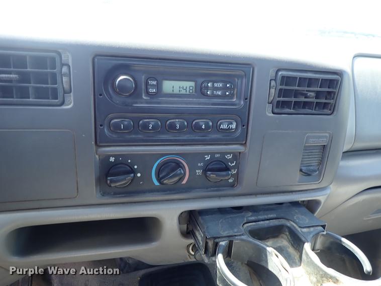 image for item DE5336 2000 Ford F350 Super Duty dump bed pickup truck