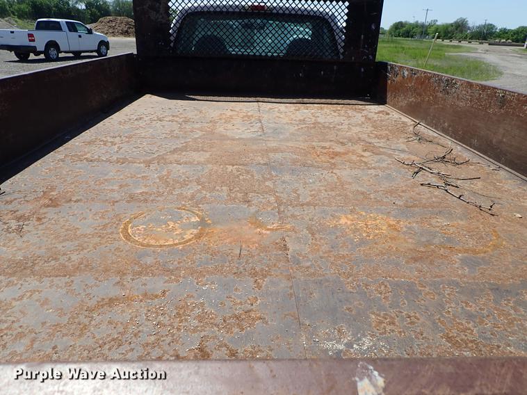 image for item DE5336 2000 Ford F350 Super Duty dump bed pickup truck