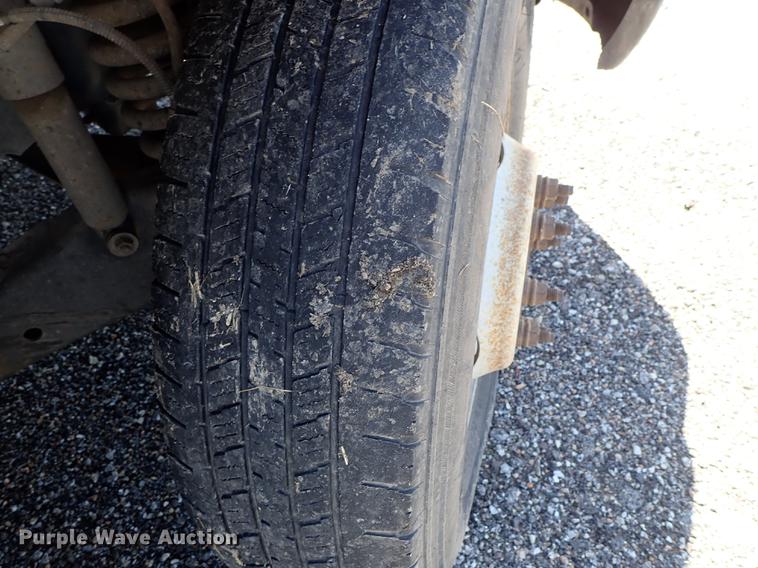 image for item DE5336 2000 Ford F350 Super Duty dump bed pickup truck