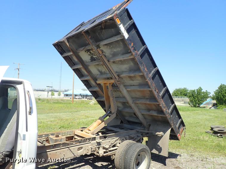 image for item DE5336 2000 Ford F350 Super Duty dump bed pickup truck