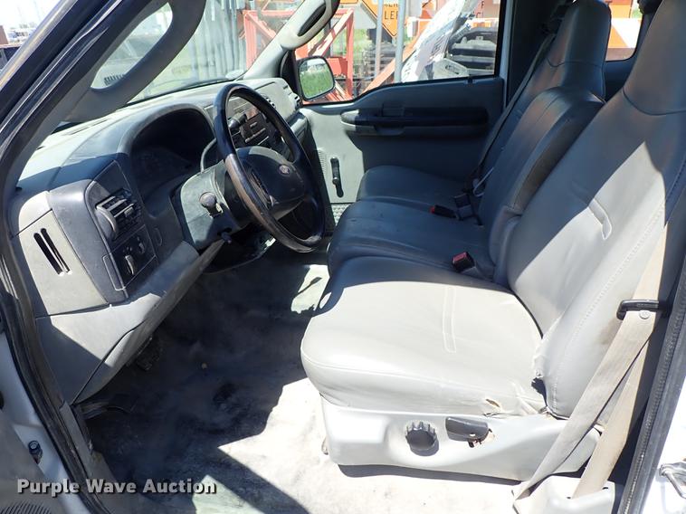 image for item DE5337 2006 Ford F250 Super Duty SuperCab pickup truck