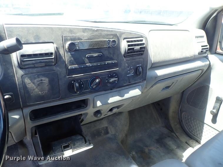 image for item DE5337 2006 Ford F250 Super Duty SuperCab pickup truck