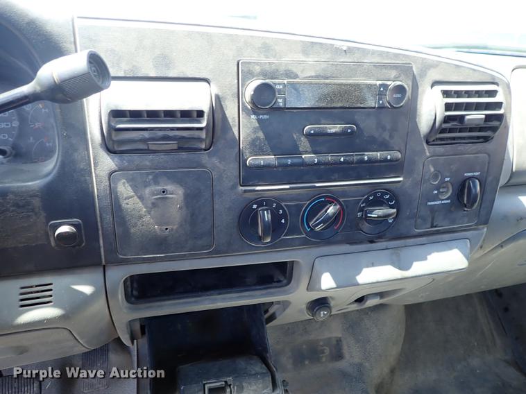 image for item DE5337 2006 Ford F250 Super Duty SuperCab pickup truck