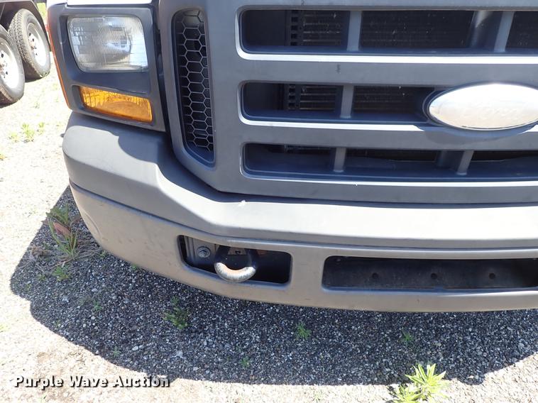 image for item DE5337 2006 Ford F250 Super Duty SuperCab pickup truck