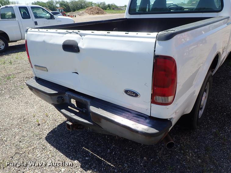 image for item DE5337 2006 Ford F250 Super Duty SuperCab pickup truck