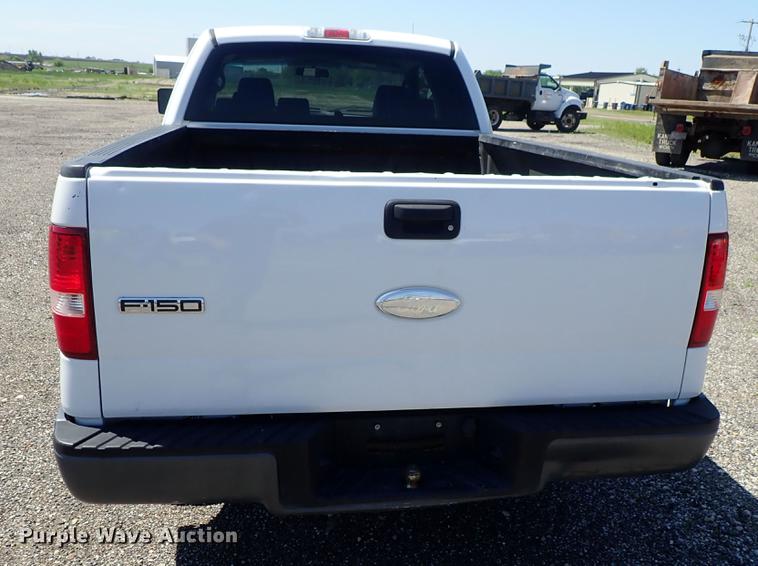 image for item DE5338 2006 Ford F150 SuperCab pickup truck